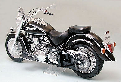 1/12 Yamaha XV1600 Road Star - Hobby Sense