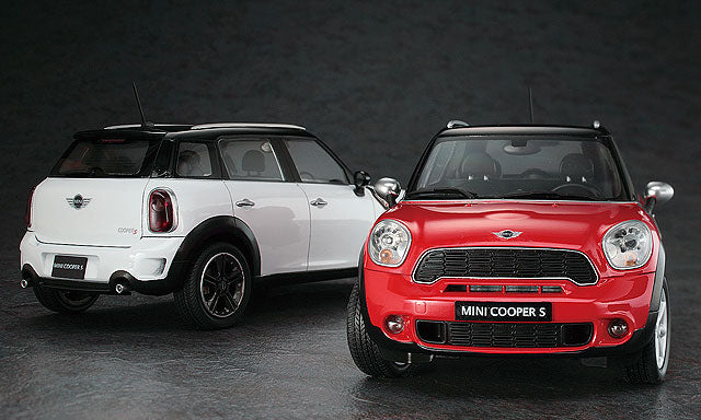 1/24 Mini Cooper S Countryman ALL4 4-Door Car - Hobby Sense