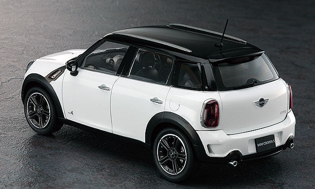1/24 Mini Cooper S Countryman ALL4 4-Door Car - Hobby Sense
