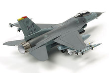 1/72 F16 CJ Fighting Falcon w/Full Equipment - Hobby Sense