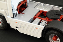 1/24 Iveco Turbostar 190.48 Special - Hobby Sense
