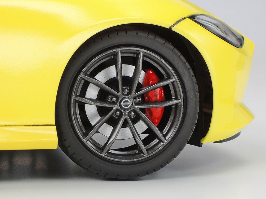 1/24 Nissan Z - Hobby Sense