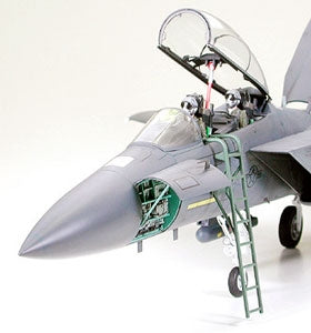 1/32 Boeing F15E Strike Eagle w/Bunker Buster - Hobby Sense