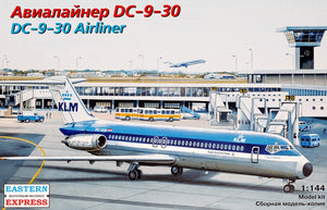 DC-9-30 Airliner - Hobby Sense