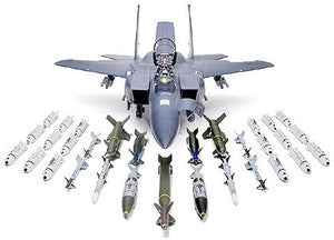 1/32 Boeing F15E Strike Eagle w/Bunker Buster - Hobby Sense