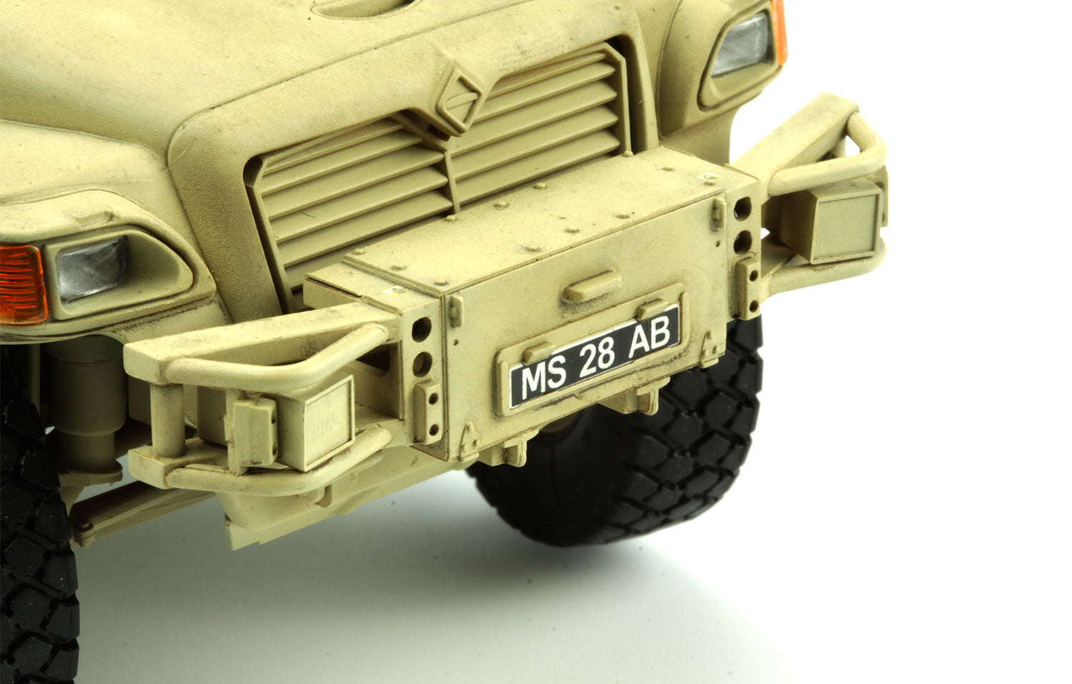 1/35 British Army Husky TSV (Tactical Support Vehicle) - Hobby Sense