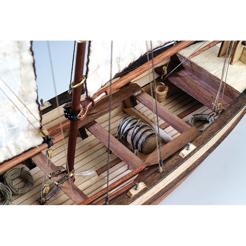 1/50 HMS Endeavour's Longboat - Hobby Sense