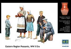 1/35 Eastern Region Peasants WWII era. - Hobby Sense