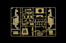 1/35 Autoblinda AB 41 with Bersaglieri El Alamein - Hobby Sense