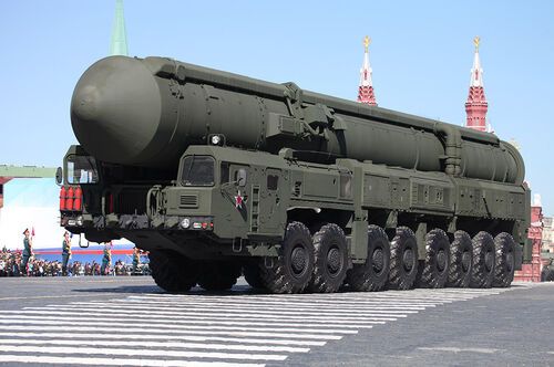 1/35 15U175 TEL of RS-12M1 Topol-M ICBM Complex - Hobby Sense