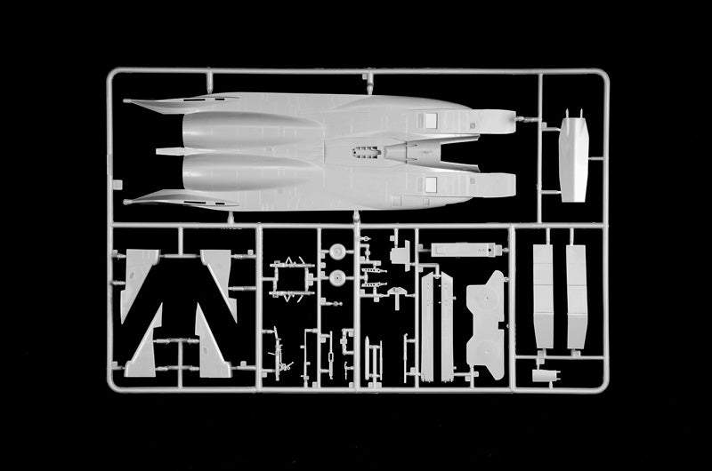 1/48 F15E Strike Eagle - Hobby Sense